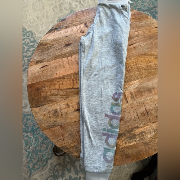 New with tags Girls Adidas pants size Med - Picture 2 of 4